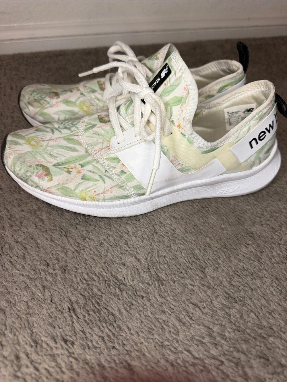 New Balance Floral Knit Sneakers - Pale Green & White